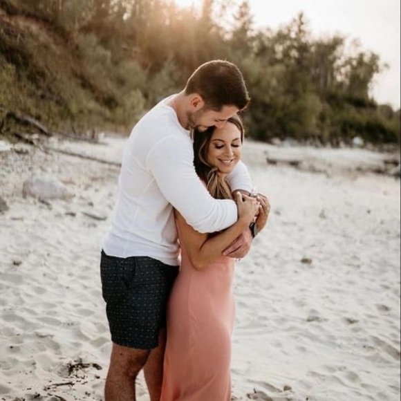 Meet your Posher, Ash - Picture 1 of 1